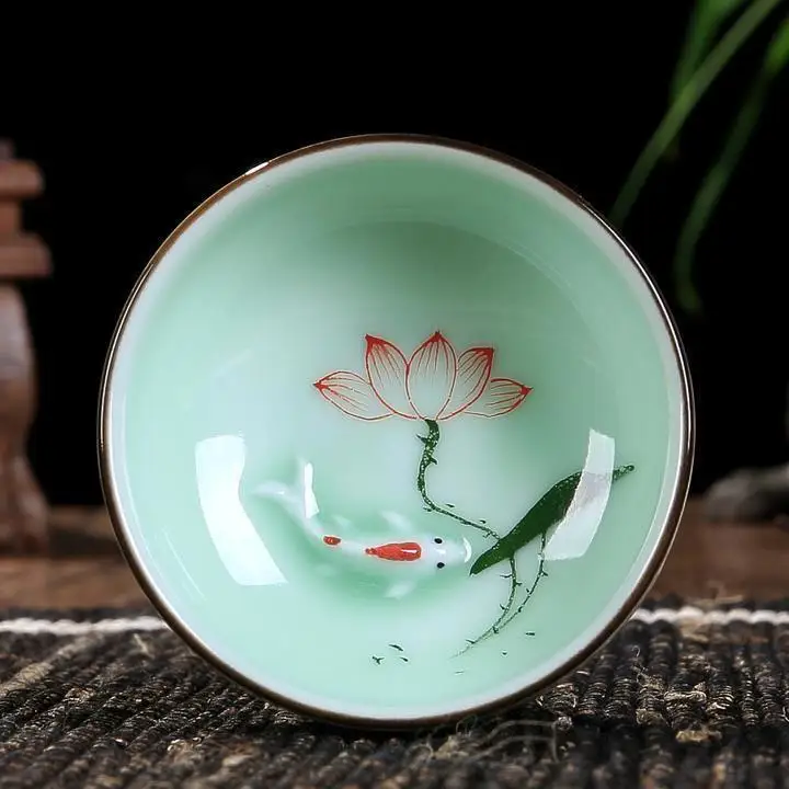 Celadon Ceramic Cup - Teetasse Boutique Celadon Teetasse Goldfisch-Lotus-Design handgefertigte